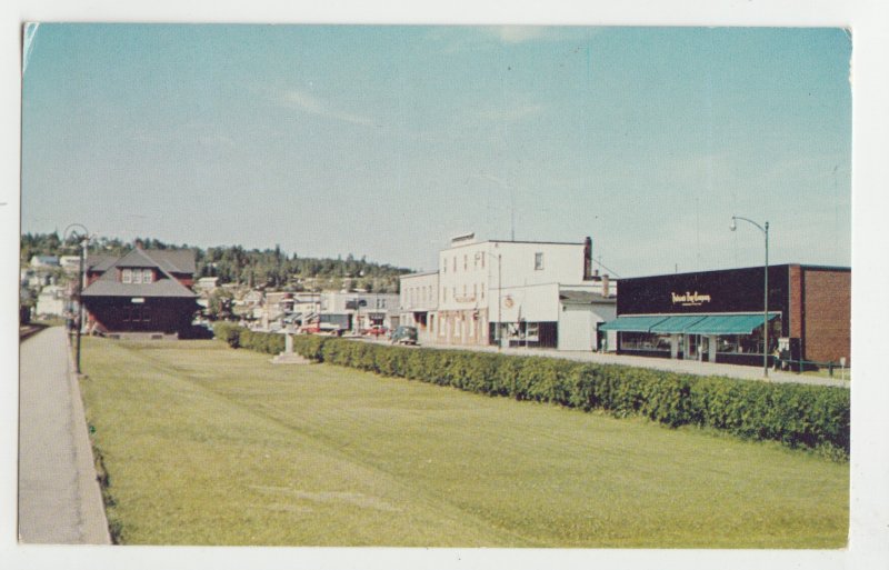 P2667 1962 postcard main street view nipigon ontario canada