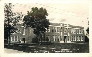 Postcard RPPC Missouri Linneus High School occupation 1940s Roadside 23-9173
