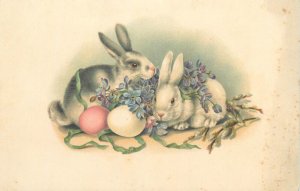 Cute drawn Easter bunny rabbits chromo postcard M. M. Vienne M. Munk Austria