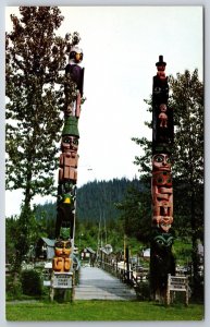 Native Americana~Wrangell Alaska~Totem Poles On Chief Shakes Island~Vintage PC