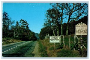 c1960's Soco Gap At Edge Of Qualla Boundary Soco Gap North Carolina NC Postcard