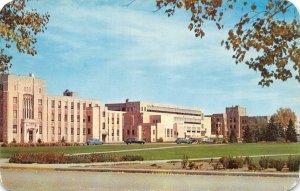 Laramie, WY   UNIVERSITY OF WYOMING CAMPUS  North Section   ca1950's Postcard