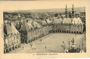 CPA CHARLEVILLE - Place Ducale (173878)