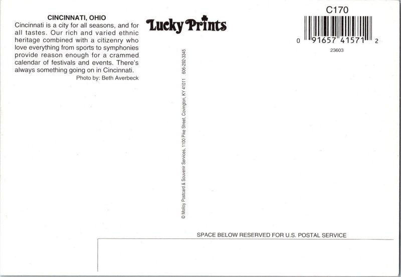 Cincinnati Ohio Riverboat & Riverfront Stadium Night Postcard CE16