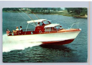 J93/ Lansing Michigan Postcard Chrome Owens 29 Sea Skiff Sport Boat 23