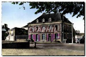 Modern Postcard La Guerche de Bretagne Les Routiers Esso Service Station