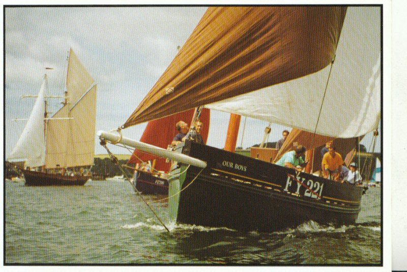 Shipping Postcard - Racing In The Falmouth Classics - Ref TZ6575