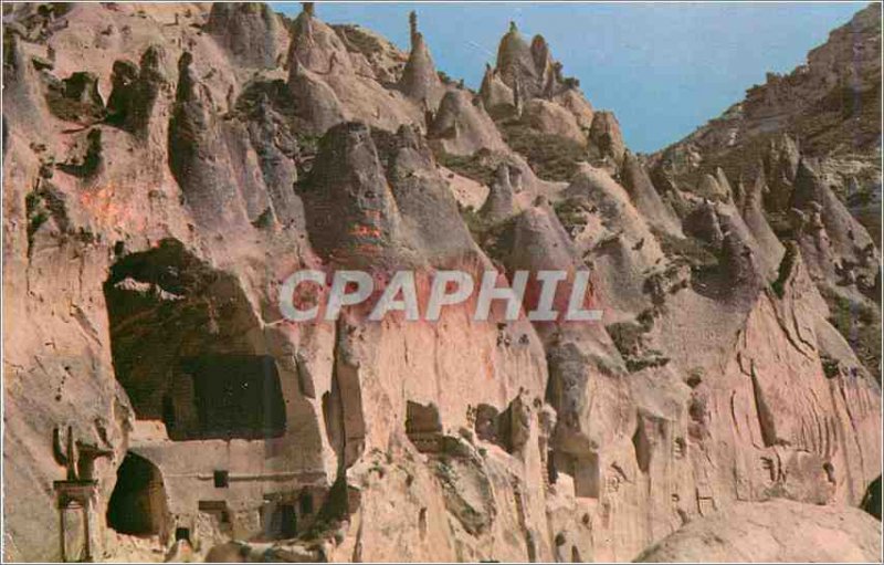 Postcard Modern Kapadokya Habitations Troglodytiques has Zelve