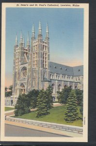 America Postcard - St Peter's and St Paul's Cathedral, Lewiston, Maine  T10195