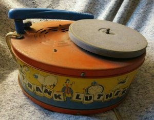 VINTAGE 1950 Decca Childs Phonograph Record Player DP-47 FRANK LUTHER (Disney)