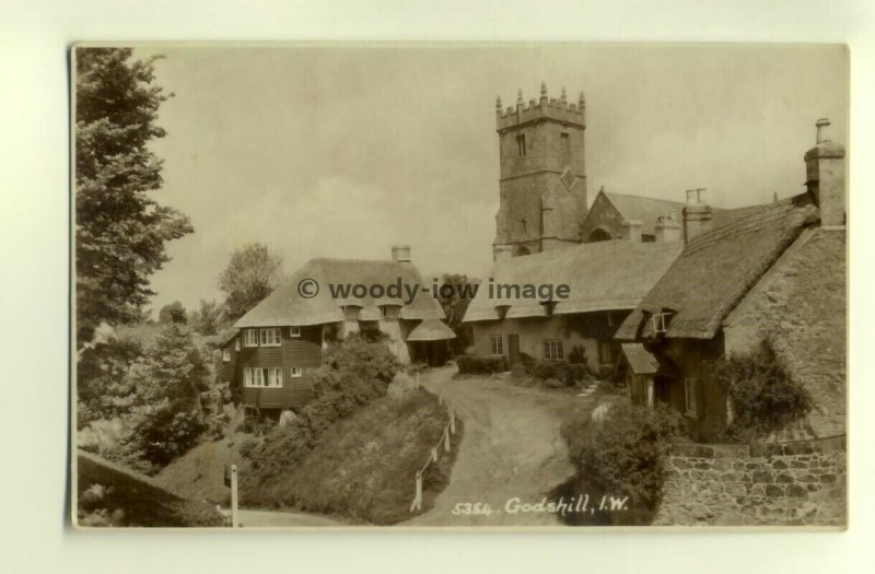 h0206 - Godshill Church & Cottages , Isle of Wight - postcard
