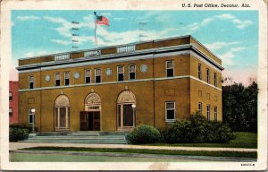 Linen Postcard United States Post Office Building in Decatur, Alabama