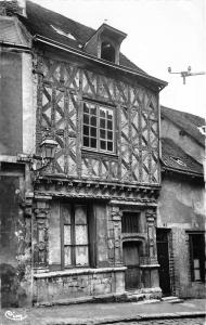 BR7768 Chateaudun ancienne Maison  france