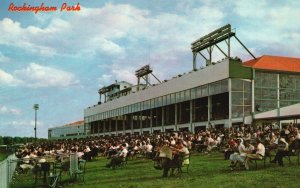 Salem NH-New Hampshire, Grandstand And Club House At Rockingham Park Postcard