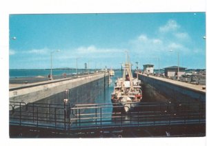 Steamer, Cote Ste Catherine Lock, St Lawrence Seaway, Vintage Chrome Postcard