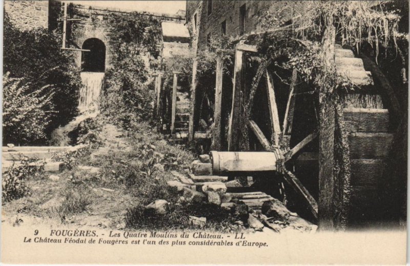 CPA Fougeres Les Quatre Moulins du Chateau (1237739)