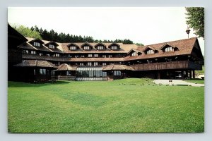 Trapp Family Lodge Stowe VT Vermont Postcard UNP VTG Unused Vintage Chrome 