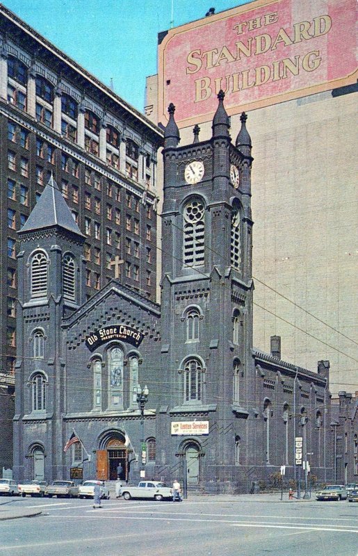 VINTAGE STANDARD SIZE POSTCARD THE OLD STONE CHURCH AT CLEVELAND OHIO 