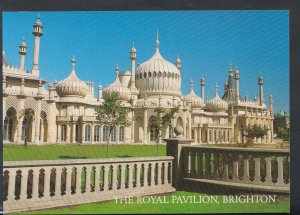 Sussex Postcard - The Royal Pavilion, Brighton   T2068
