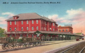 Vintage Postcard 1930's Atlantic Coastline Railroad Station Rocky Mount NC