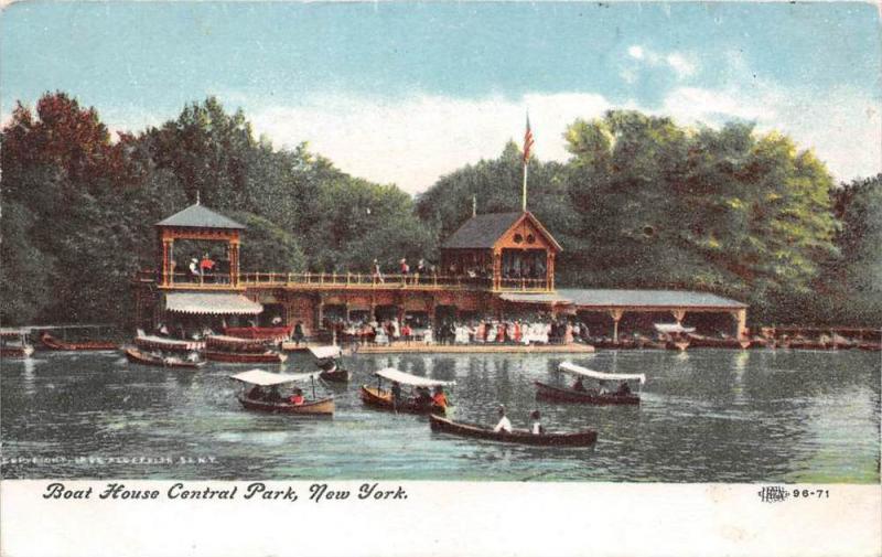 10778  NY Central Park 1908   Boat House, Canoes