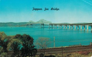 USA Tappan Zee Bridge Spanning the Hudson River 04.20