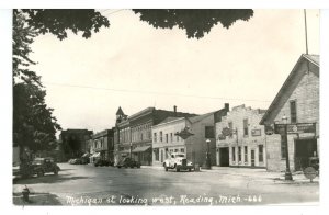 MI - Reading. Michigan Street West & Sunoco Gas Station ca 1940's RPPC