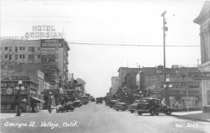 J67/ Vallejo California Postcard RPPC c1950s Georgia Street Stores Hotel 197