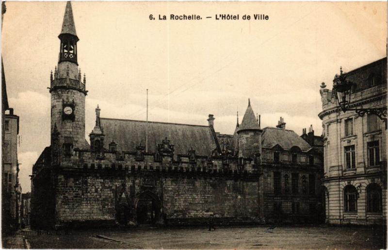 CPA La ROCHELLE - L'Hotel de Ville (480786) 