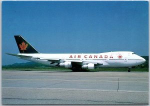 Airplane Air Canada Boeing 747-133 C-FTOC C/N 20015/144 at Zurich Postcard