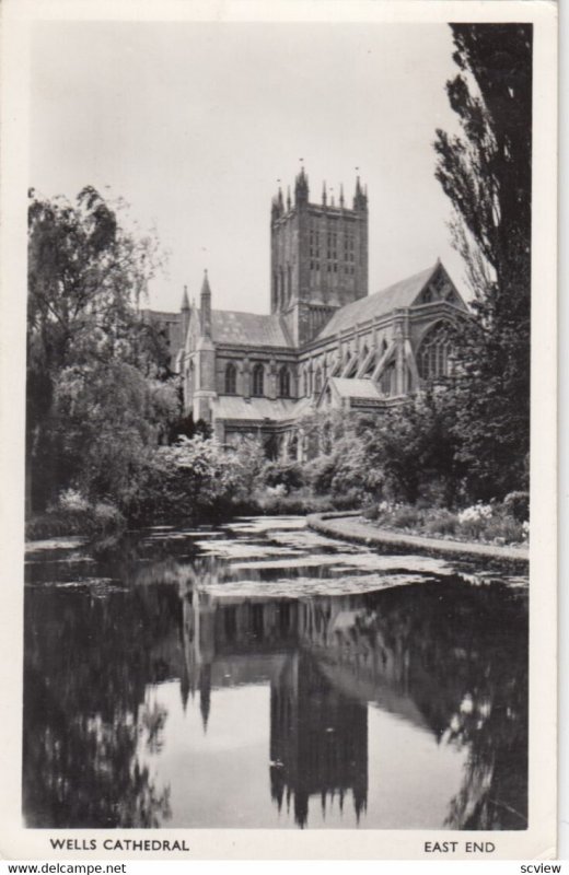 RP: WELLS , Somerset , England , 1962 ; Cathedral