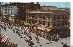 America Postcard - Frontier Days Parade - Cheyenne - Wyoming - Ref 7873A