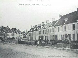 Bergues France Rue du Port Vintage  Postcard WW1 1914-15