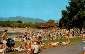 Canada Vancouver Crowd At Kitsilano Beach