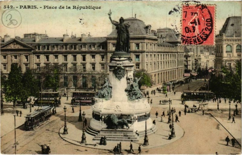 CPA PARIS 11e - Place de la République (77145)