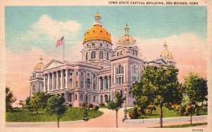 Vintage Postcard Lowa State Capitol Bldg. Landmark Des Moines Iowa Hyman's Pub.