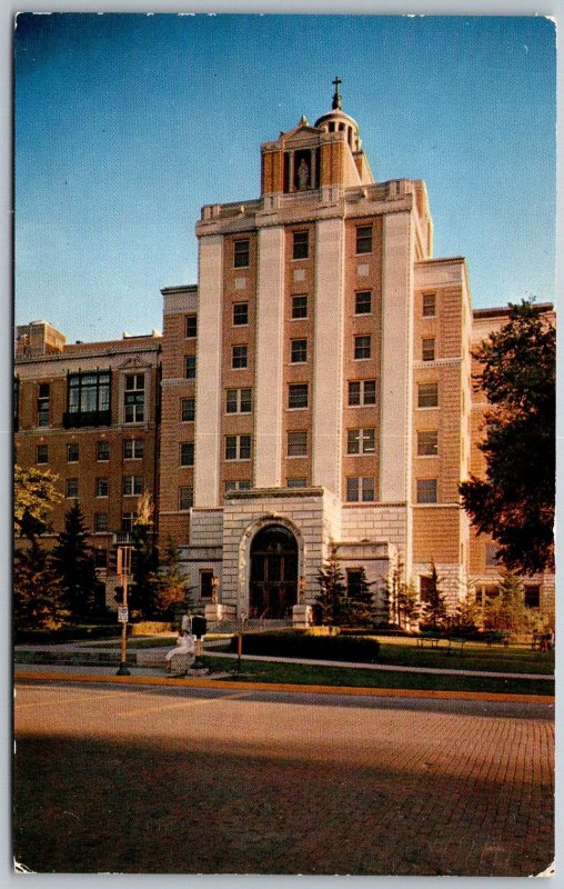 Rochester Minnesota 1950s Postcard Entrance St. Mary's Hospital