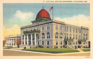 LITTLE ROCK, AR Arkansas   CITY HALL & FIRE DEPARTMENT   c1940's Postcard