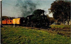 Trains C & N W Railway Locomotive #1385