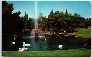Postcard - Fountain, Forest Lawn Memorial-Park - Glendale, California