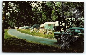 1950s PULASKI NY CAMPERS CAMPING SELKIRK SHORES STATE PARK CHROME POSTCARD P2410