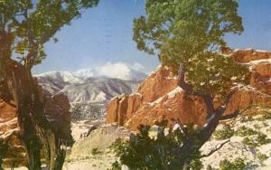 CO - Garden of the Gods & Pike's Peak, Winter