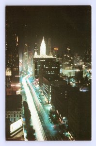 Michigan Ave Street View Night Chicago Illinois UNP Unused Chrome Postcard O10