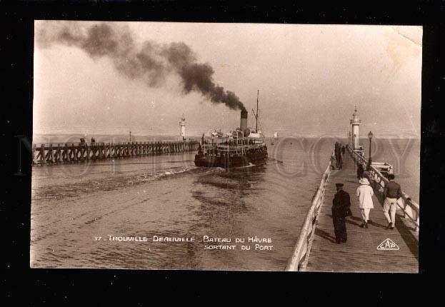 016336 Two LIGHTHOUSE Trouville France Vintage photo PC