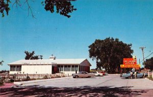 Kearney Nebraska Chef La Lanne Kitchen Vintage Postcard AA31611