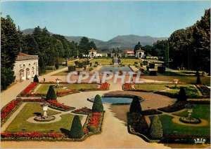 Postcard Modern Arnaga Cambo les Bains Former home of Edmond Rostand Gardens