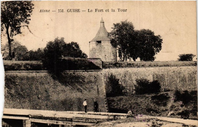 CPA GUISE Le Fort et la Tour (665677)