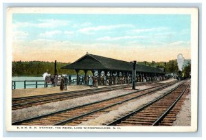 c1910's B. & M. R. R. Station Depot The Weirs Lake Winnipesaukee NH Postcard 