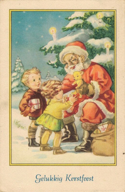 Christmas Greetings Santa Claus With Smiles Giving Toys 04.08