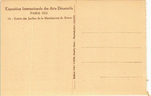 CPA PARIS EXPO 1925 Entrée des Jardins de la Manufacture de Sevres (862788)
